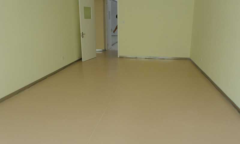 塑膠地板圖片 導(dǎo)致塑膠地板膨脹起鼓的原因有哪些?