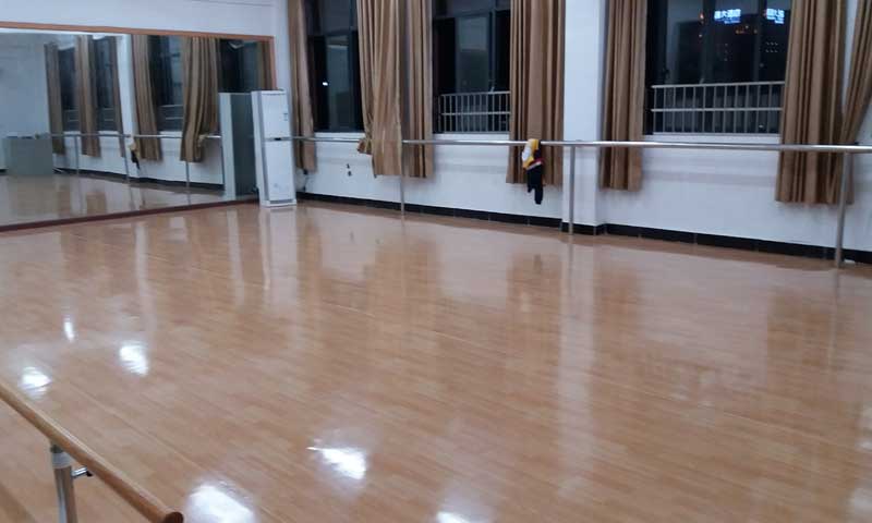 舞蹈室地板膠企業(yè)要?jiǎng)?chuàng)新銷(xiāo)售渠道