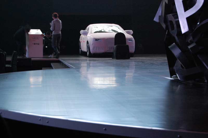 選擇舞臺(tái)地板的三個(gè)小訣竅